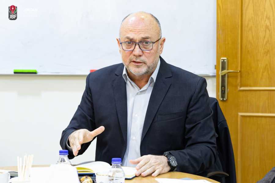 الاتحاد يتلقى برقية تهنئة من رئيس الاتحادين الرياضي القطري والعربي للشرطة